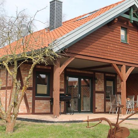 Comfy Farmhouse In Brusow With Garden Kröpelin 외부 사진